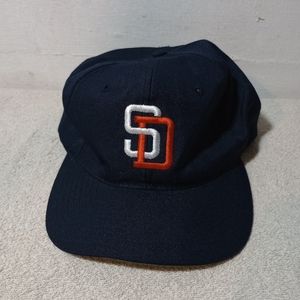 Vintage San Diego Padres Plain Logo Twins Snapback Hat Baseball Cap